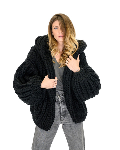 Cardigan à Capuche Tricoté à la Main – Luxrai