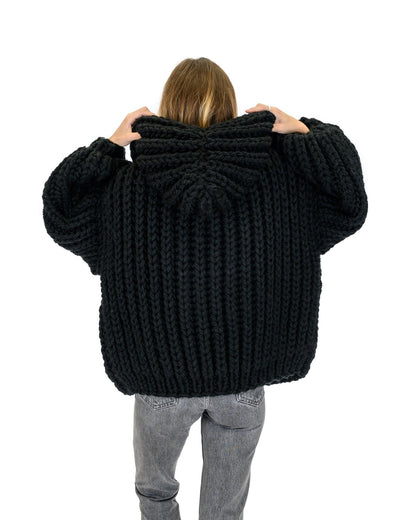 Cardigan à Capuche Tricoté à la Main – Luxrai